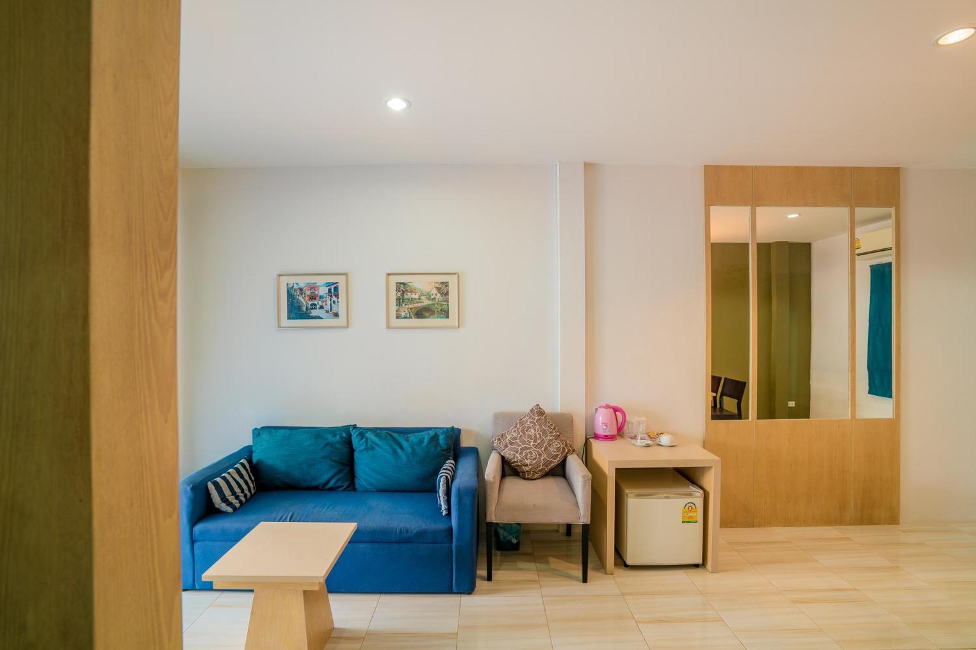 Paragon Hometel Surat Thani Chambre photo